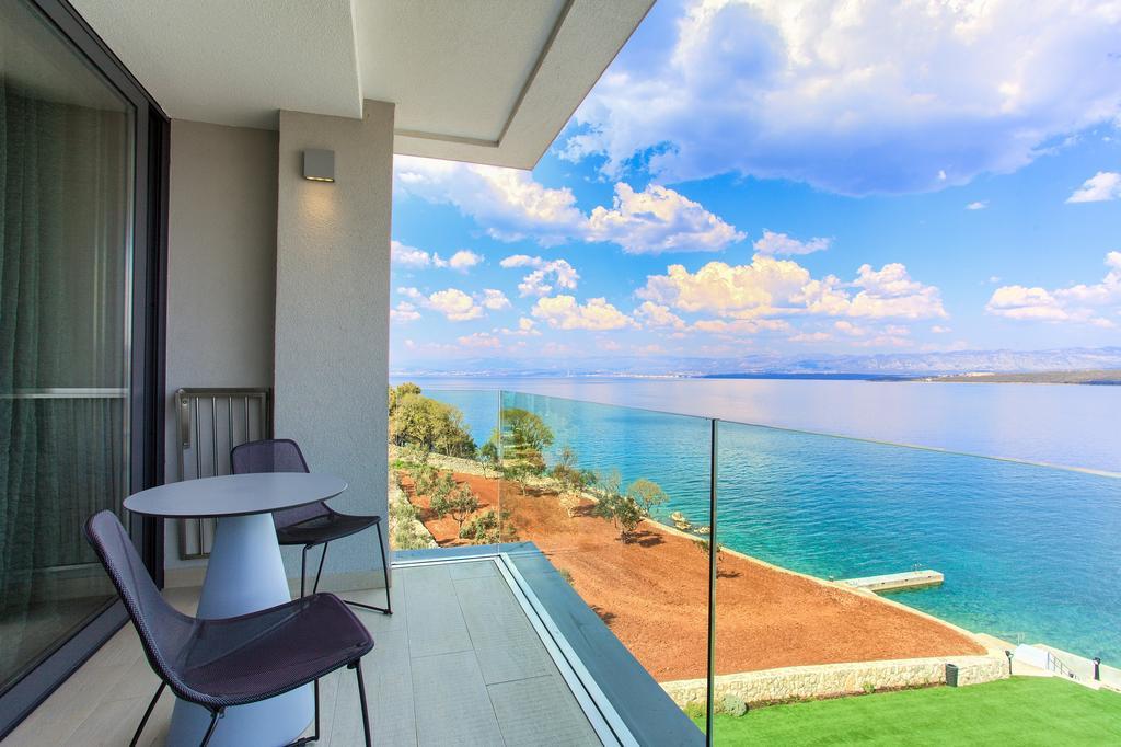 Hotel Villa Margaret Malinska Bagian luar foto