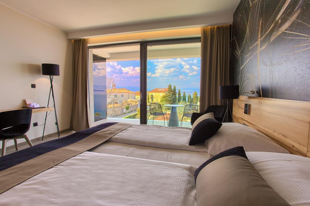 Hotel Villa Margaret Malinska Bagian luar foto