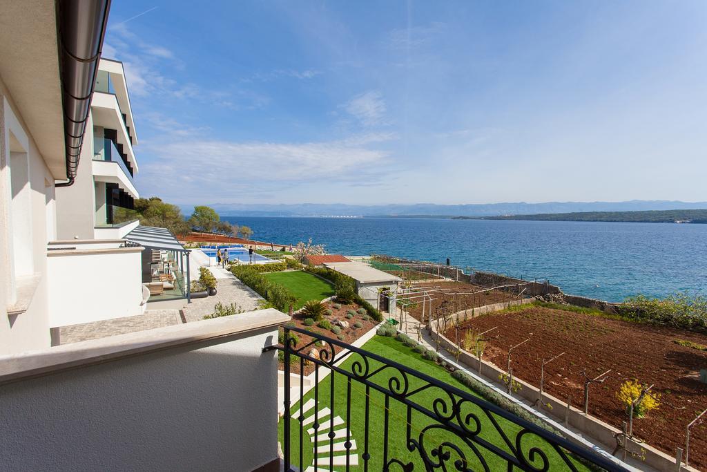 Hotel Villa Margaret Malinska Bagian luar foto